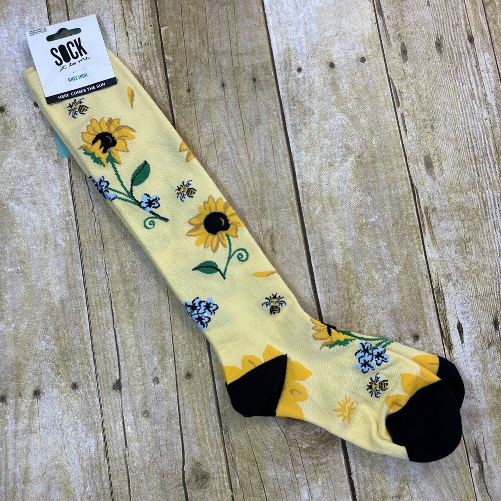 Sock It To Me Knee High Socks Womens 5-10 Here Comes The Sun Daisy Bee Yellow